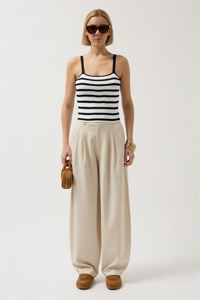 Çizgili Askılı Bluz