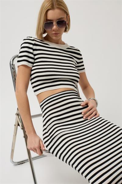 Çizgili Bisiklet Yaka Crop