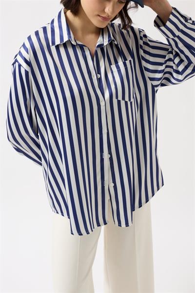 Çizgili Saten Gömlek