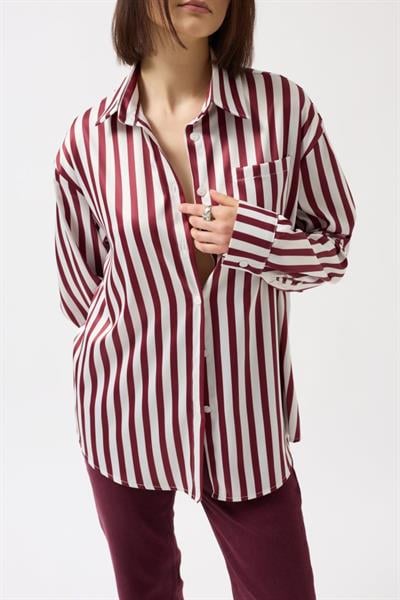 Çizgili Saten Gömlek