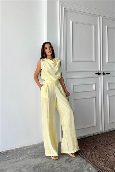 DEGAJE YAKA KOLSUZ BLUZ - PANTOLON TAKIM - Sarı