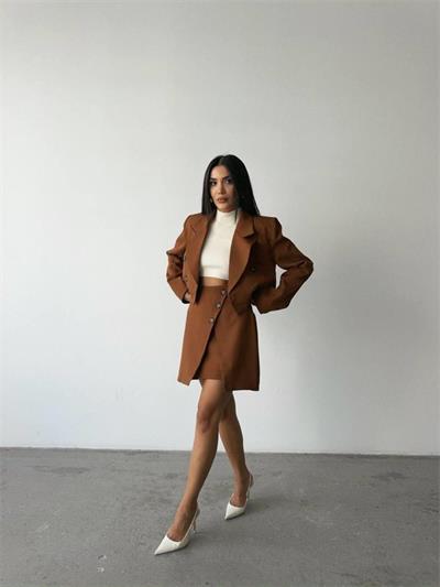 DÜĞME DETAYLI ETEK - CROP CEKET TAKIM - Kahverengi