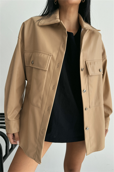 DÜĞMELİ DERİ GÖMLEK BOYFRİEND - Bej