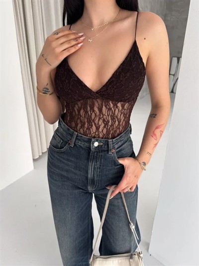 Dantel Detaylı Derin Dekolte Body Şık Kolsuz Yazlık Bodysuit - Kahvrenegi