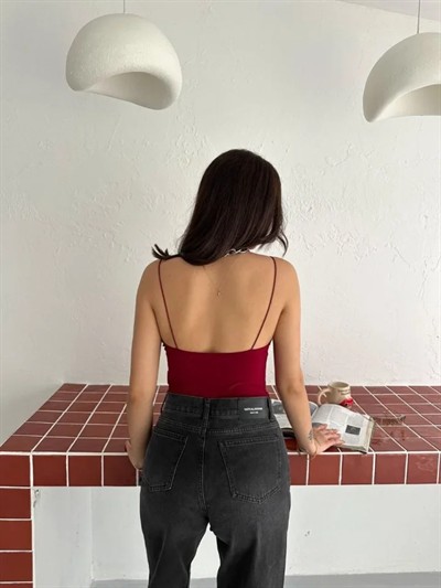 Derin Dekolte Askılı Body Sırt Dekolteli Şık Kolsuz Yazlık Bodysuit - Kırmızı