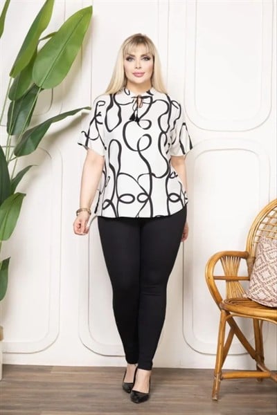 Desenli Püsküllü Viskon Bluz Bebe Yaka Kısa Kollu Big Size Rahat Kesim - Desenli