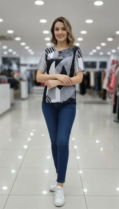 Desenli Püsküllü Viskon Bluz Bebe Yaka Kısa Kollu Big Size Rahat Kesim - Desenli