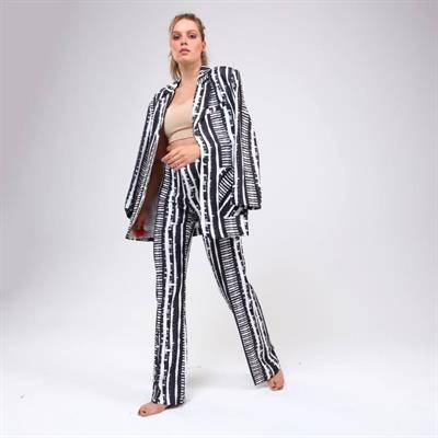 Di̇ji̇tal Baski Çi̇zgi̇li̇ Ceket