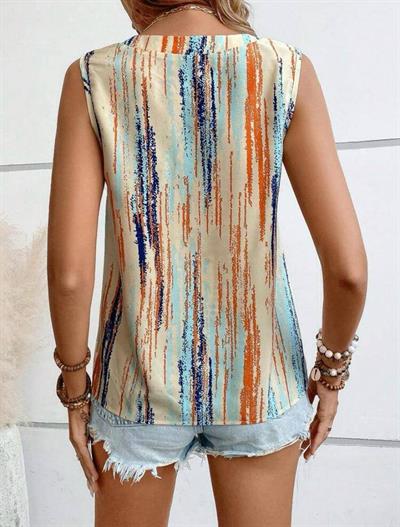 Düğme Detaylı Kolsuz Mikro Kumaş Bluz