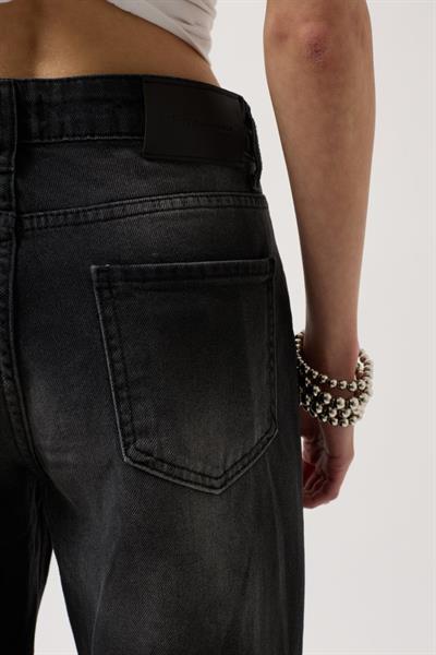 Düşük Bel Diz Katlı Jean