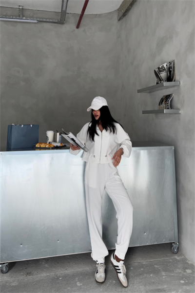 EŞOFMAN TAKIM GİFT KUMAŞ - Beyaz