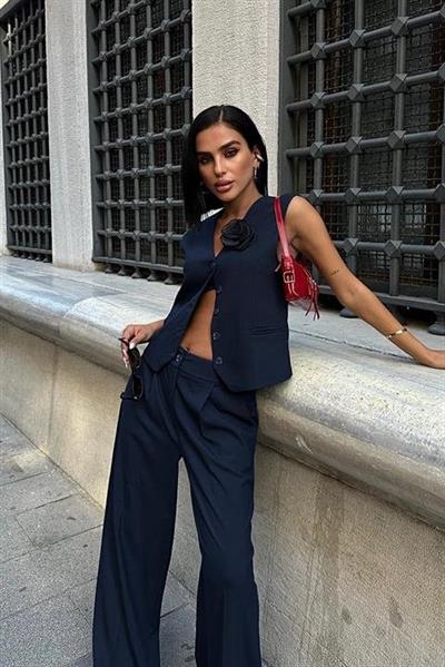 Elayne Akseuarlı Detay Yelek Takım 9900