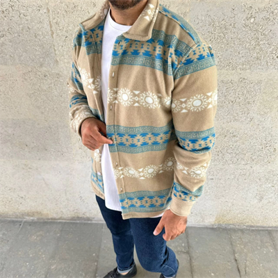 Erkek Desenli Polar Gömlek – Etnik Şerit Desen Yakalı, Uzun Kollu, Düğmeli, Oversize Rahat Kalıp - Sarı