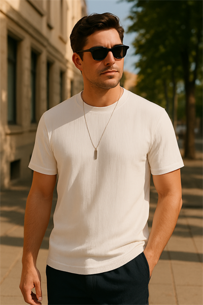 Erkek Kısa Kollu çizgi Kabartma Detaylı T-shirt