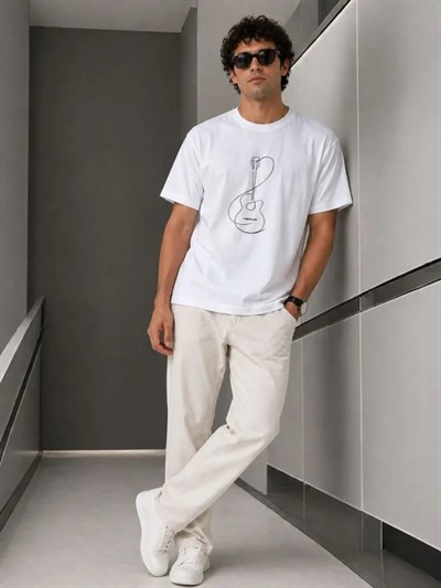 Erkek Minimal Gitar Baskılı Tişört T-Shirt Yazlık Kısa Kol Bisiklet Yaka T-Shirt - Beyaz