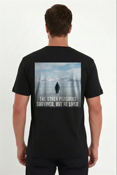 Erkek Oversize Tişört - Sırt Baskılı Survivor Penguin Temalı, Felsefi Yazılı Bisiklet Yaka Tişört - Siyah