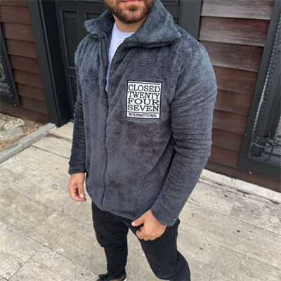 Erkek Polar Fermuarlı Sweatshirt – Kapüşonsuz, Cepli, Yumuşak Dokulu, Oversize Rahat Kalıp, Kışlık Sıcak Tutan Fermuarlı Üst - Füme