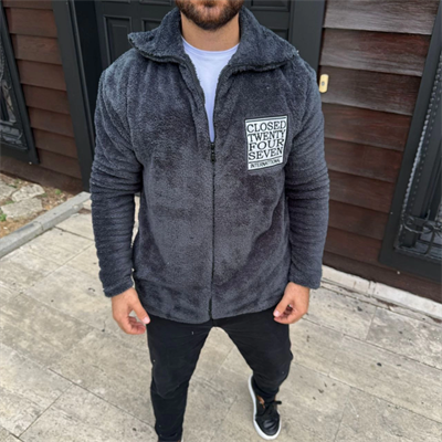 Erkek Polar Fermuarlı Sweatshirt – Kapüşonsuz, Cepli, Yumuşak Dokulu, Oversize Rahat Kalıp, Kışlık Sıcak Tutan Fermuarlı Üst - Füme