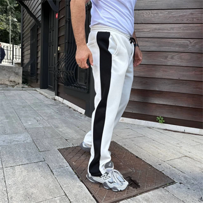 Erkek Üç İplik Kışlık Pamuklu Yandan Garneli Kalın Şeritli Cepli Eşofman Altı - Beyaz