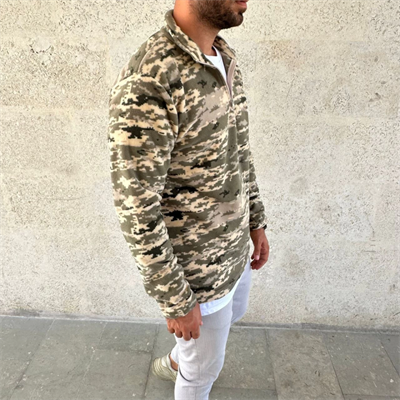 Erkek Yarım Fermuarlı Desenli Polar Sweat – Haki Kamuflaj Yakalı, Uzun Kollu, Oversize Rahat Kalıp - Haki