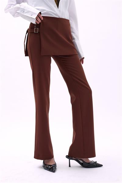 Etek Detaylı Kemerli  Pantolon