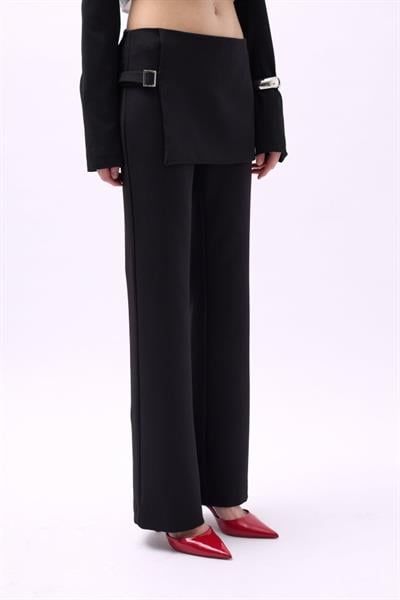 Etek Detaylı Kemerli  Pantolon