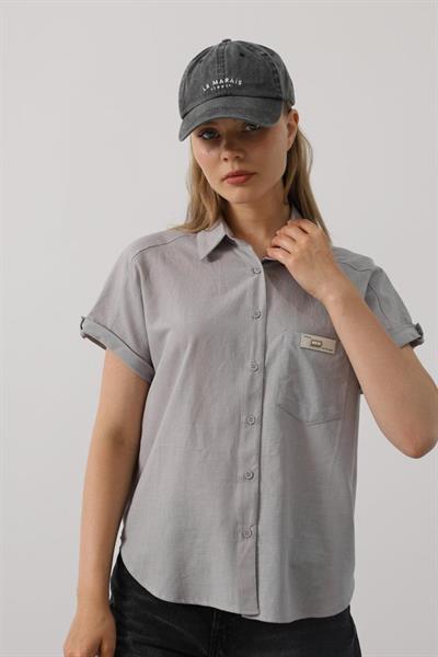 Etiket Detaylı Yarım Kol Gömlek - Gri
