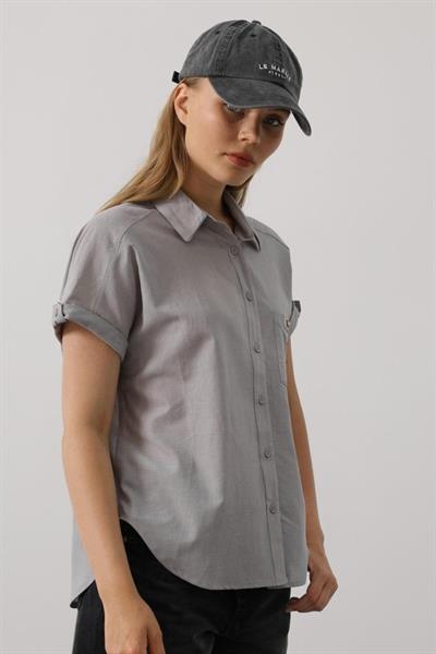 Etiket Detaylı Yarım Kol Gömlek - Gri