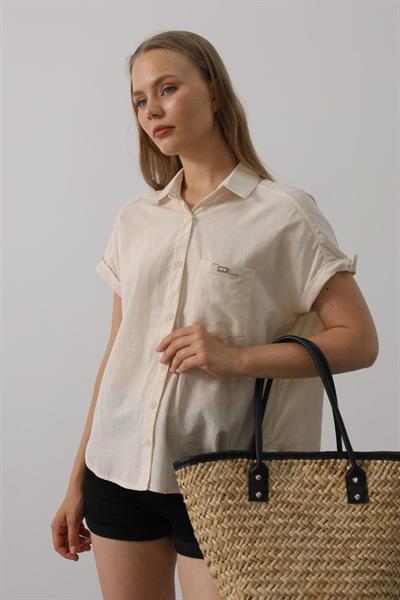 Etiket Detaylı Yarım Kol Gömlek - Taş