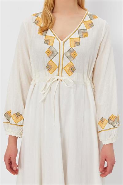 Etnik Desen Elbise - Beyaz