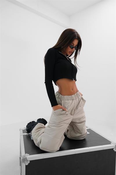 Fermuar Detay Kapitone Pantolon