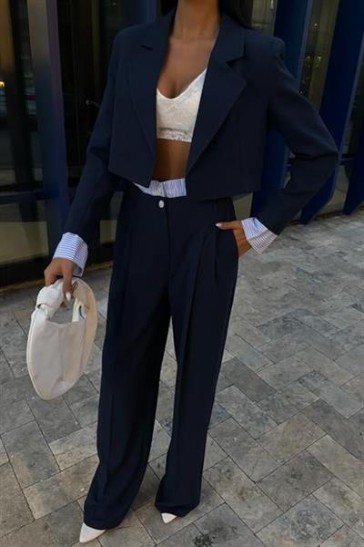 Garni Detaylı Crop Ceketli Takım 10075