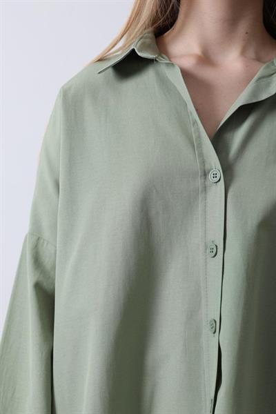 Geniş Manşet Detaylı Gömlek - Haki