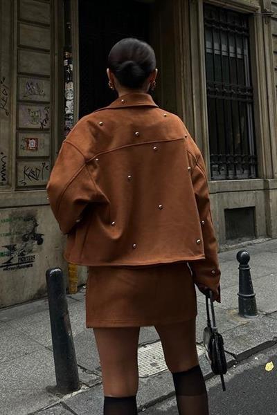 Gümüş Aksesuarlı Ceket Etek İçi Astarlı Süet Takım 10000