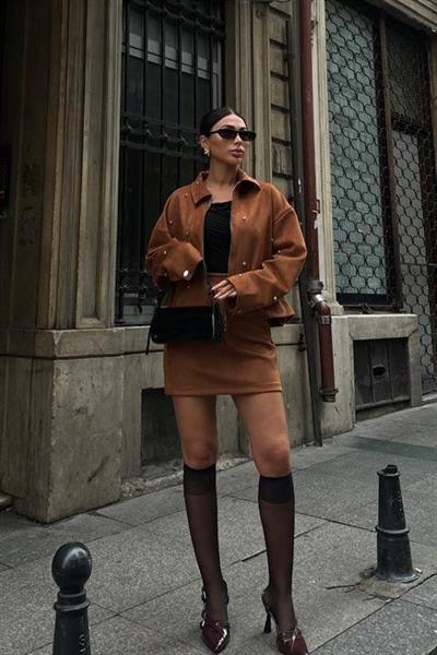 Gümüş Aksesuarlı Ceket Etek İçi Astarlı Süet Takım 10000