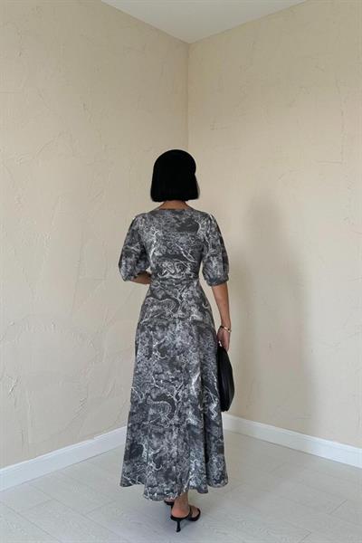 Haki Önü Düğmeli Kalp Yaka Elbise