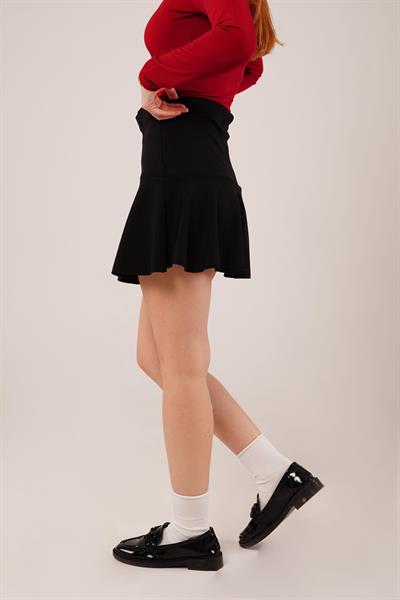 İçi Şortlu Siyah Mini Etek