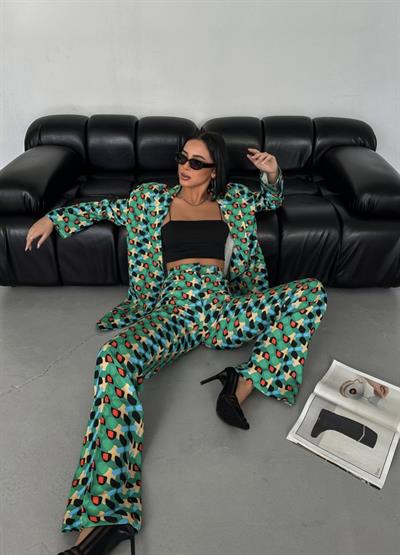 İki̇ Düğmeli̇ Desenli̇ Di̇ji̇tal Ceket