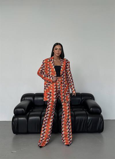 İki̇ Düğmeli̇ Desenli̇ Di̇ji̇tal Ceket