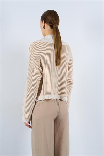 İki Renk Yırtıklı Hırka - Krem-Bej