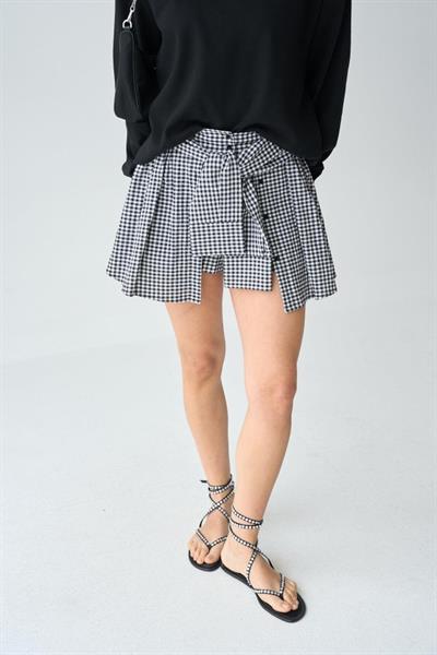 İki Renkli Gömlek Bağlamalı Şort - Siyah-Beyaz