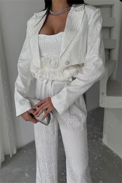 JAKARLI BLUZU TASARIM DETAYLI CEKET-PANTOLON-BLUZ 3 LÜ TAKIM - Beyaz