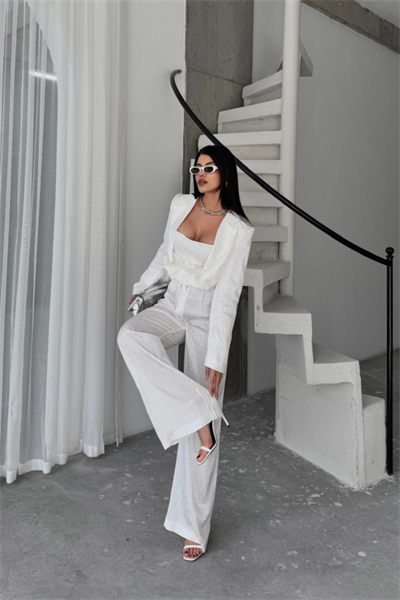 JAKARLI BLUZU TASARIM DETAYLI CEKET-PANTOLON-BLUZ 3 LÜ TAKIM - Beyaz