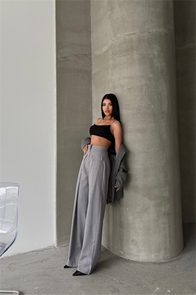 KAPALI GENİŞ PİLE CEP KAPAK DETAYLI PANTOLON - Gri