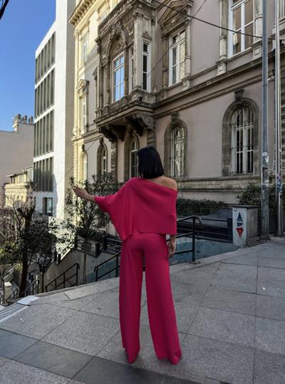 KAYIK YAKA PAMELA TAKIM