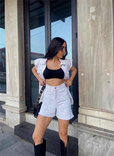 KOT YELEK - ŞORT TAKIM PÜSKÜL DETAYLI - Beyaz