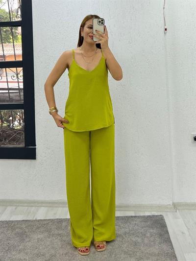 Kadın Aerobin Kumaş Bol Paça Pantolon Ve Askılı Bluz Ikili Takım