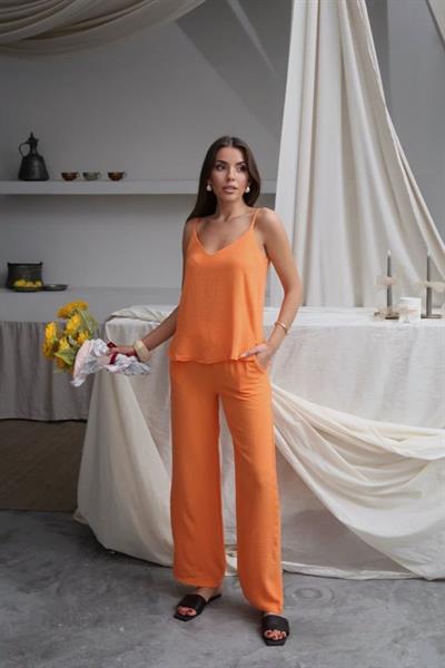 Kadın Askılı Bluz Ve Bol Paça Pantolon Ikili Takım