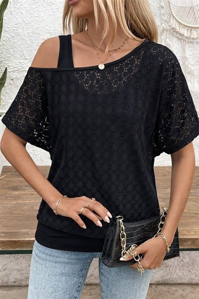 Kadın Askılı Yuvarlak Yaka Viskon Atlet Ve Yarasa Kollu Omuzdan Açık Dantel Bluz Ikili Takım