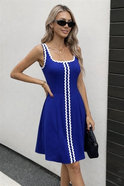 Kadın Askılı Yuvarlak Yakalı şerit Desenli Kısa Kiloş Elbise